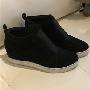 Black booties waterproof